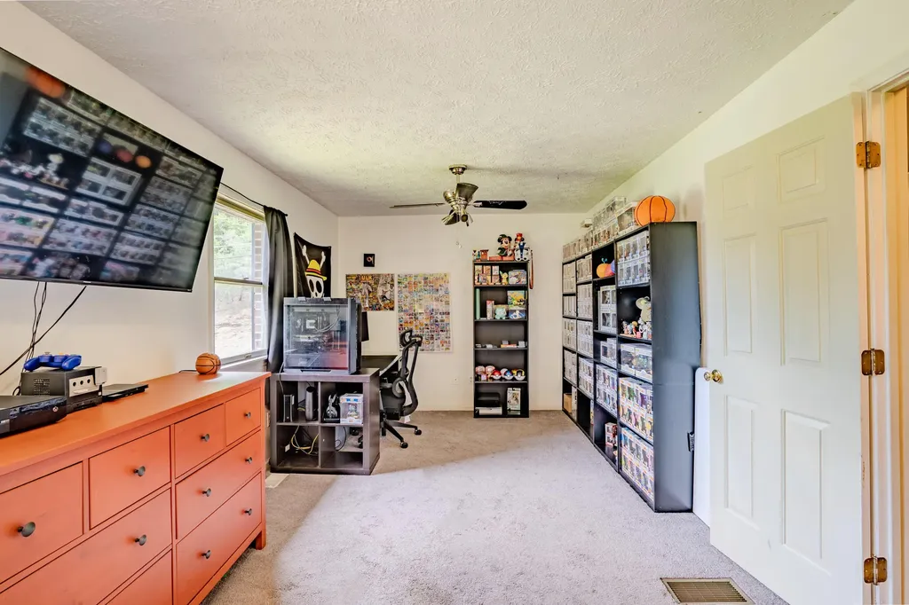 452 W Key 8 Vanceburg KY 41179