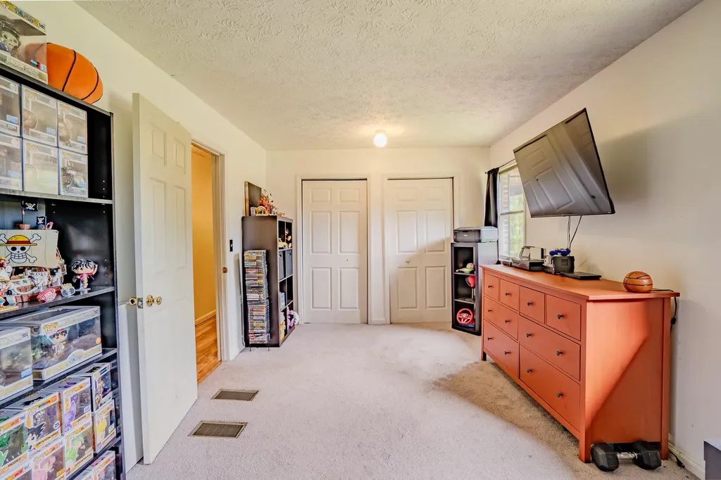 452 W Key 8 Vanceburg KY 41179