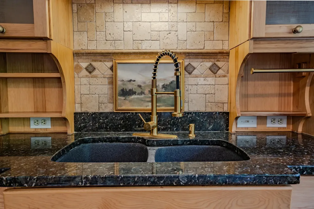 452 W Key 8 Vanceburg KY 41179
