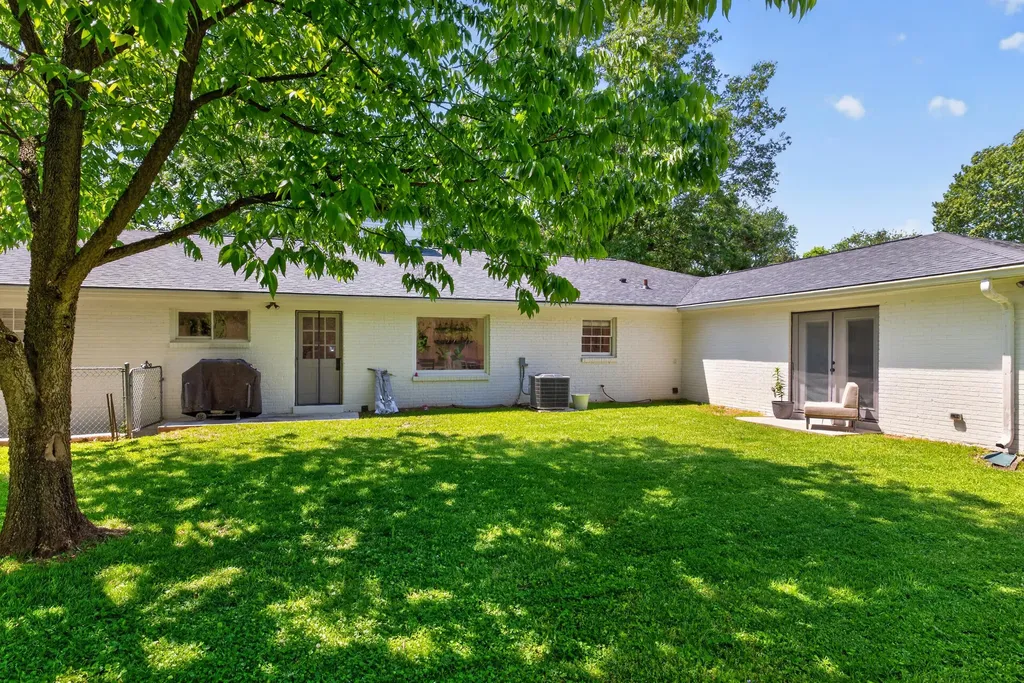 1119 Athenia Drive Lexington KY 40504