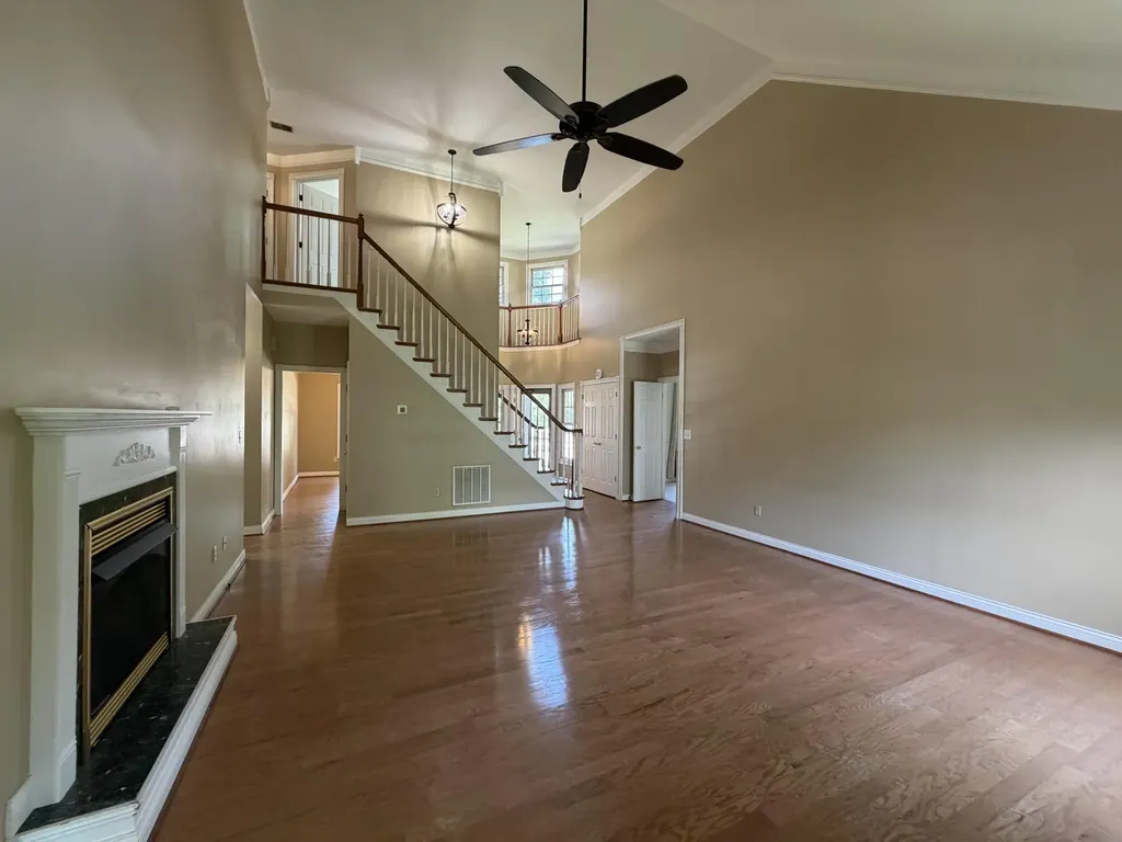 1251 Equestrian Way Frankfort KY 40601