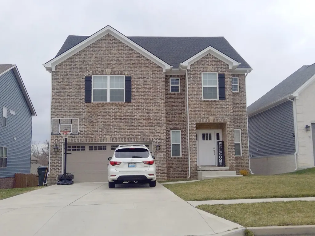 3548 Stolen Horse Trace Lexington KY 40509