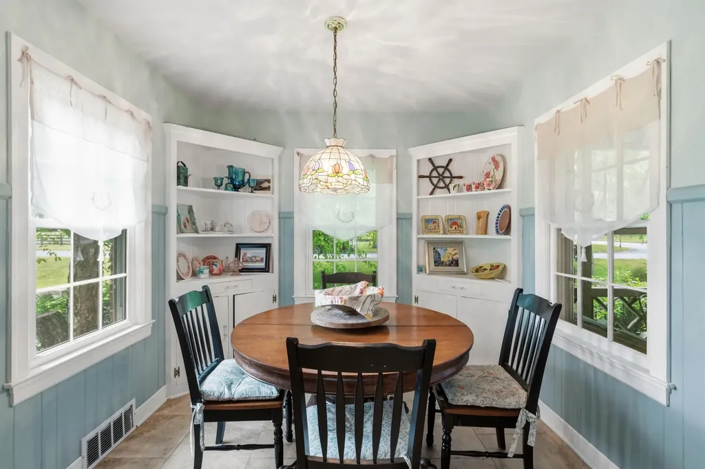 307 Old Coach Road Nicholasville KY 40356