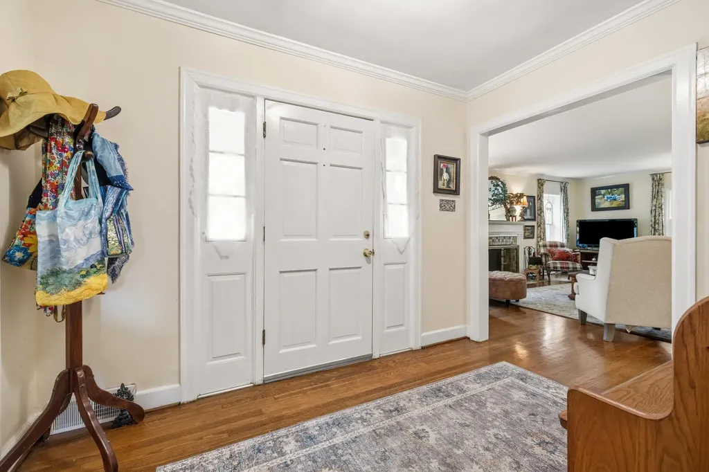 307 Old Coach Road Nicholasville KY 40356