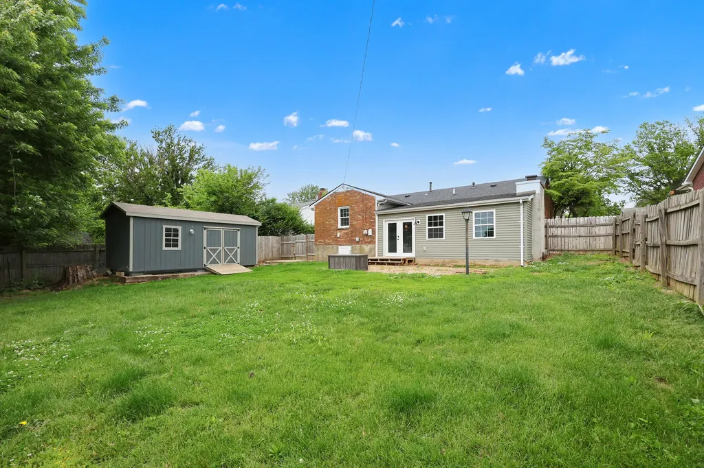 793 Marcella Street Versailles KY 40383