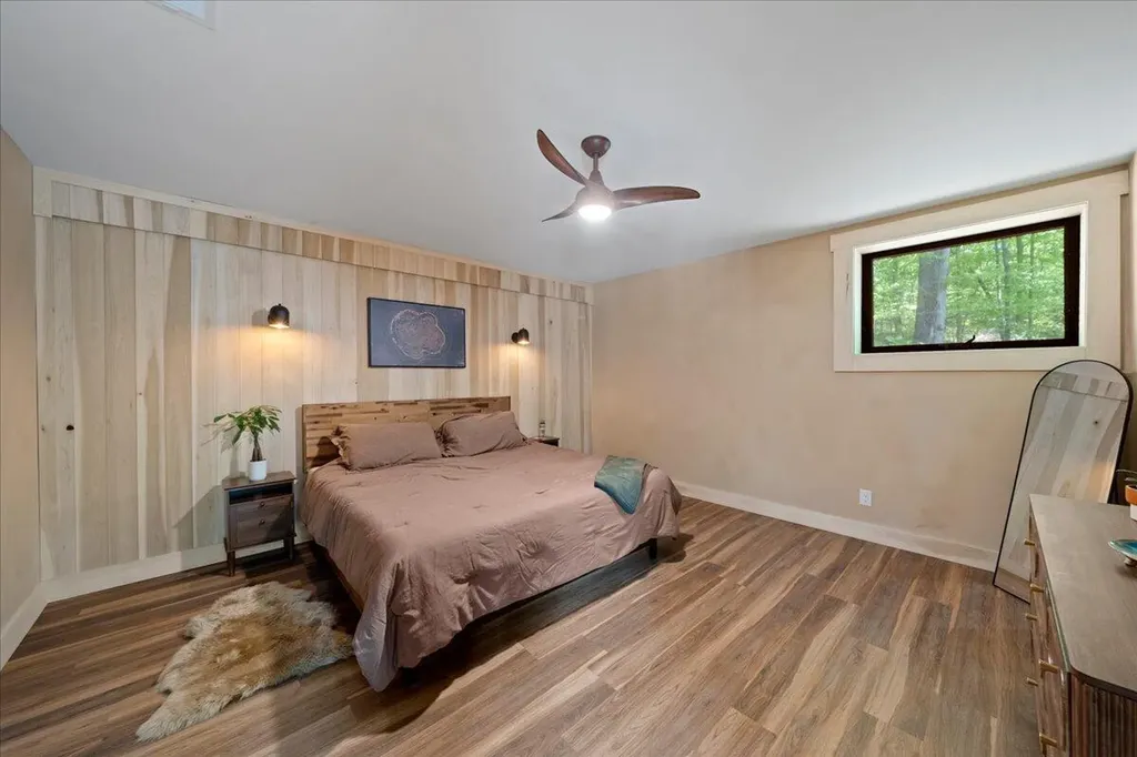 33 Jubilee Way Zoe KY 41397