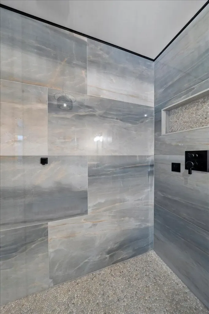 33 Jubilee Way Zoe KY 41397