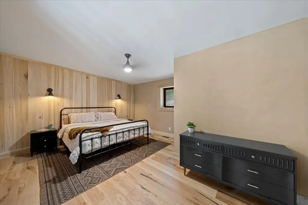 33 Jubilee Way Zoe KY 41397