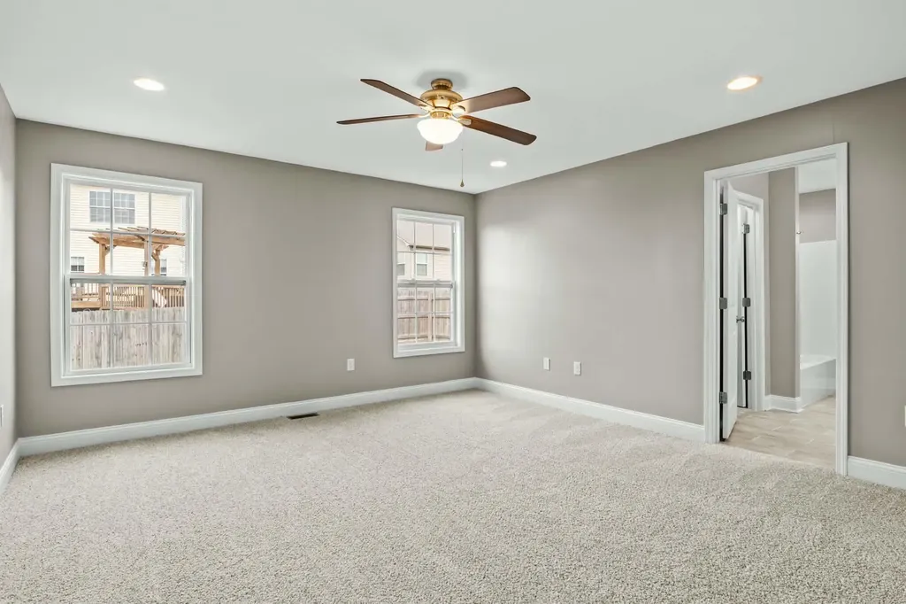 3002 Thorntree Lane Lawrenceburg KY 40342
