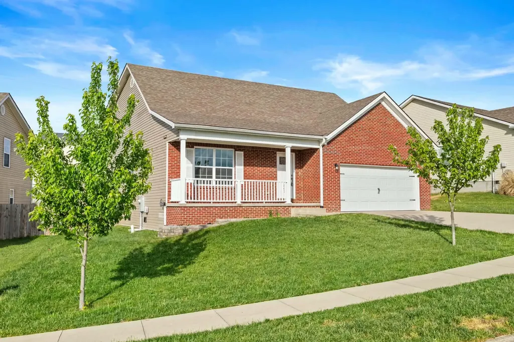 3002 Thorntree Lane Lawrenceburg KY 40342