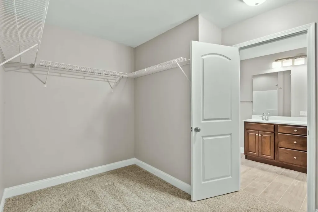 3002 Thorntree Lane Lawrenceburg KY 40342