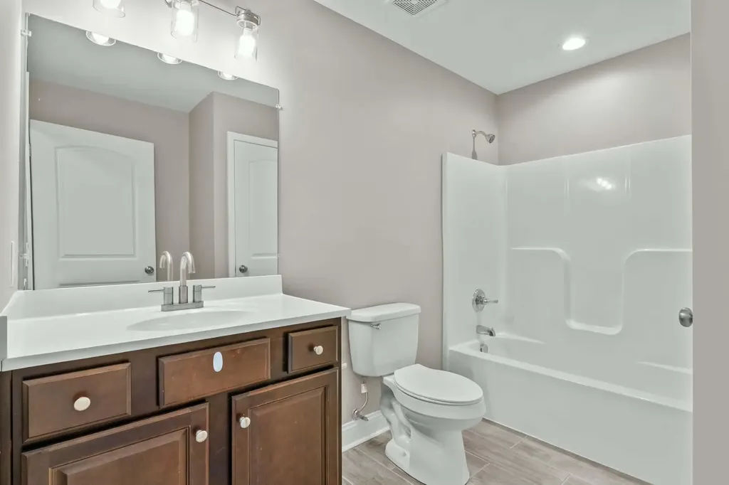3002 Thorntree Lane Lawrenceburg KY 40342