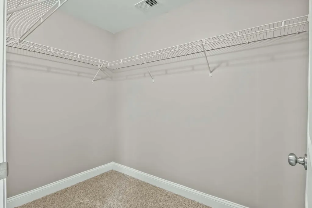 3002 Thorntree Lane Lawrenceburg KY 40342