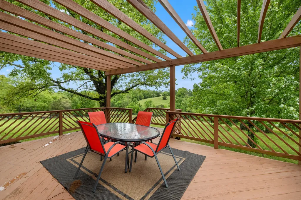 5108 Fords Mill Road Versailles KY 40383