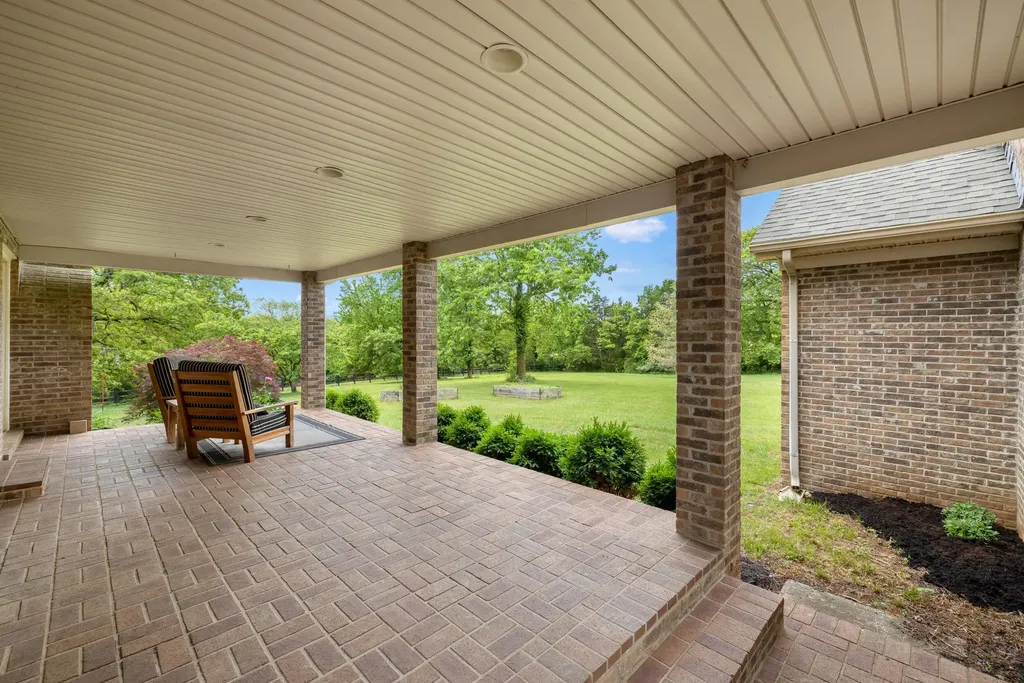 5108 Fords Mill Road Versailles KY 40383
