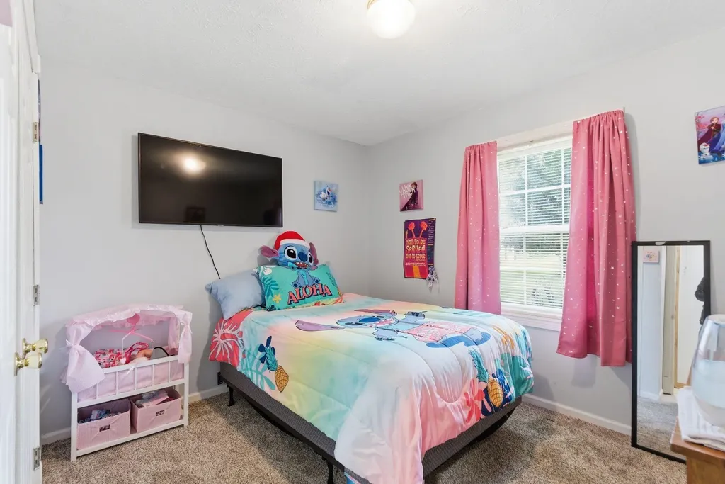 779 College Hill Road Waco KY 40385