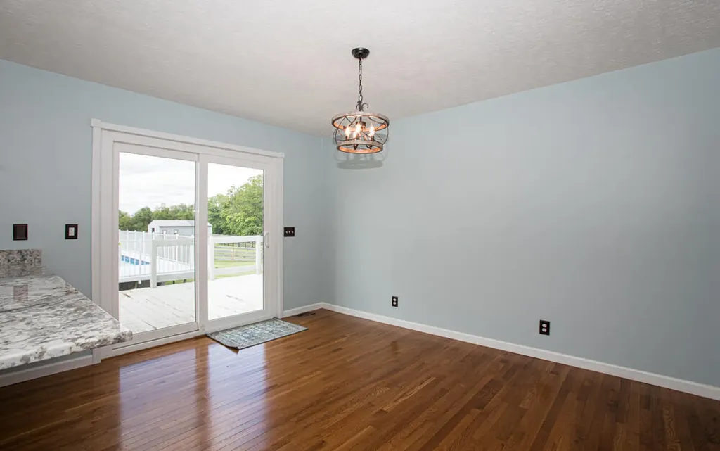 337 Collins Road Paris KY 40361