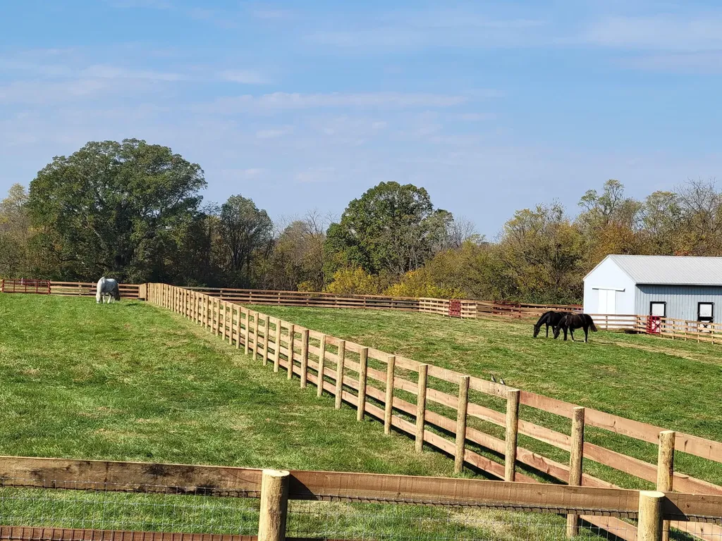 337 Collins Road Paris KY 40361
