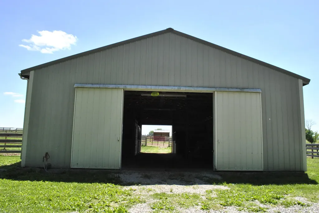 337 Collins Road Paris KY 40361