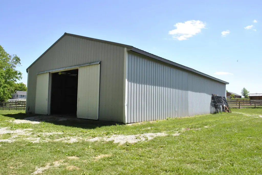 337 Collins Road Paris KY 40361