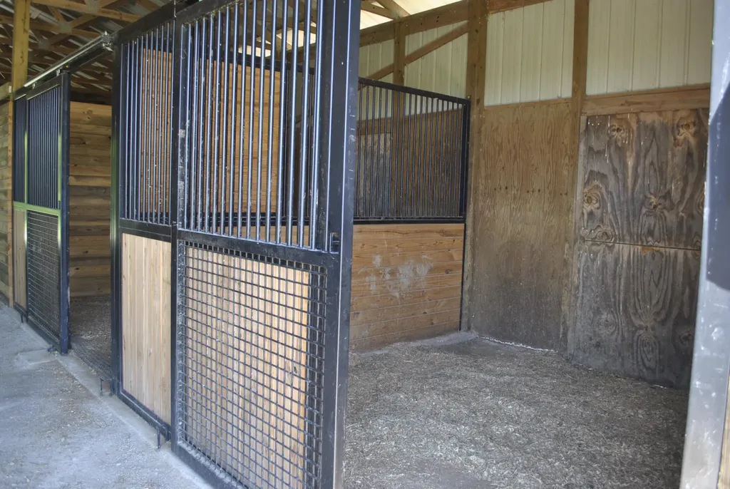337 Collins Road Paris KY 40361