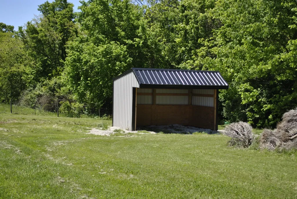337 Collins Road Paris KY 40361