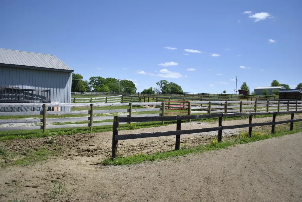 337 Collins Road Paris KY 40361