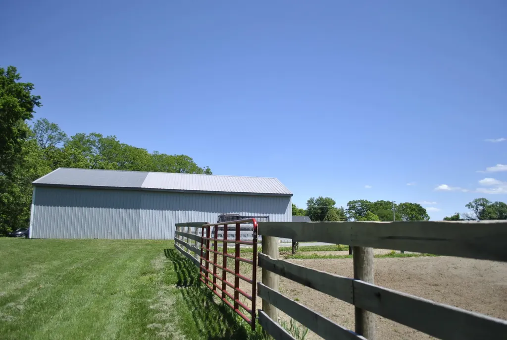 337 Collins Road Paris KY 40361