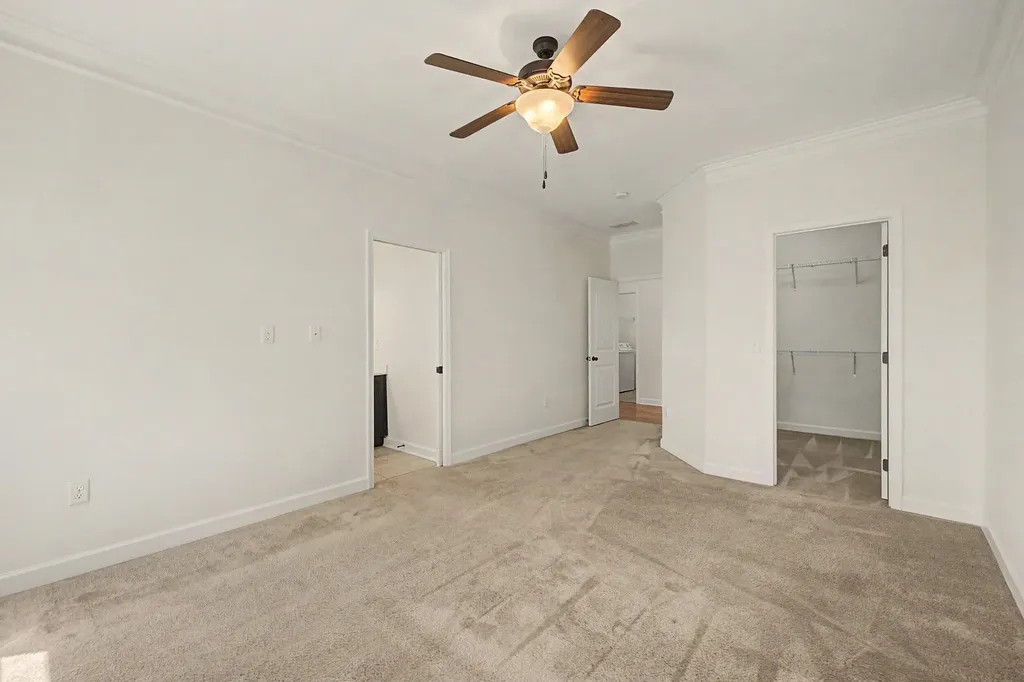 3017 Falling Leaves Lane Lexington KY 40509