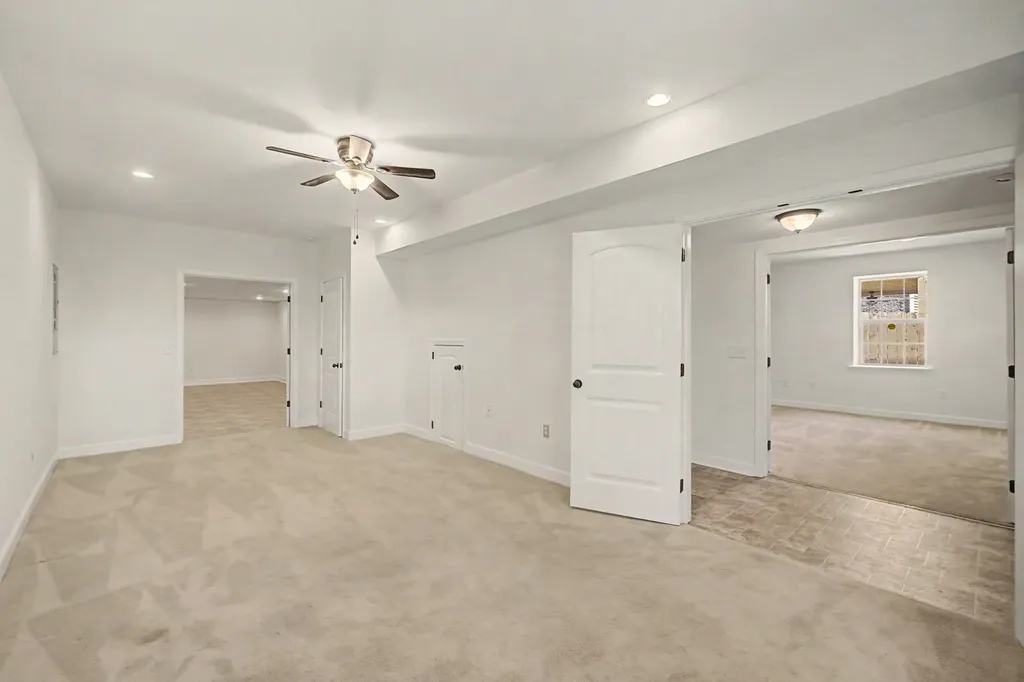 3017 Falling Leaves Lane Lexington KY 40509