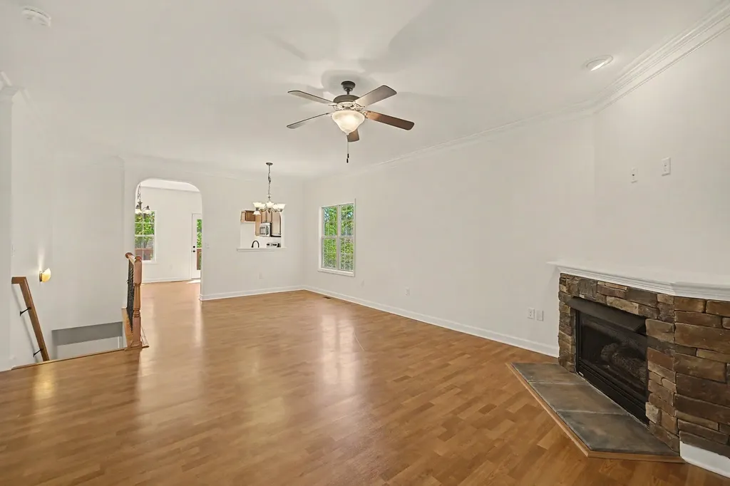 3017 Falling Leaves Lane Lexington KY 40509
