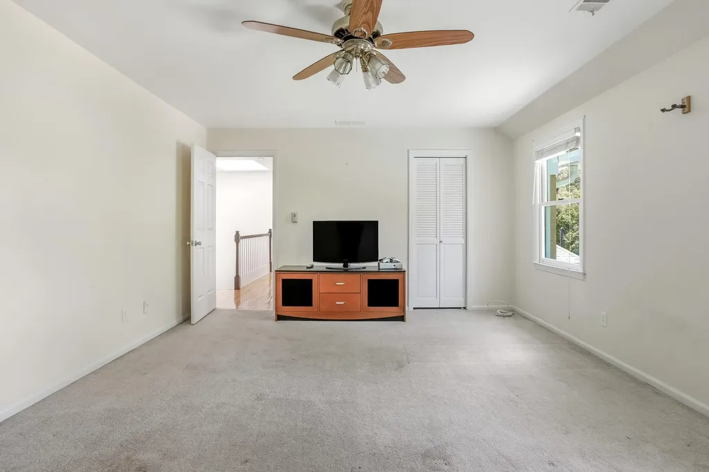 333 Lakeshore Drive Lexington KY 40502