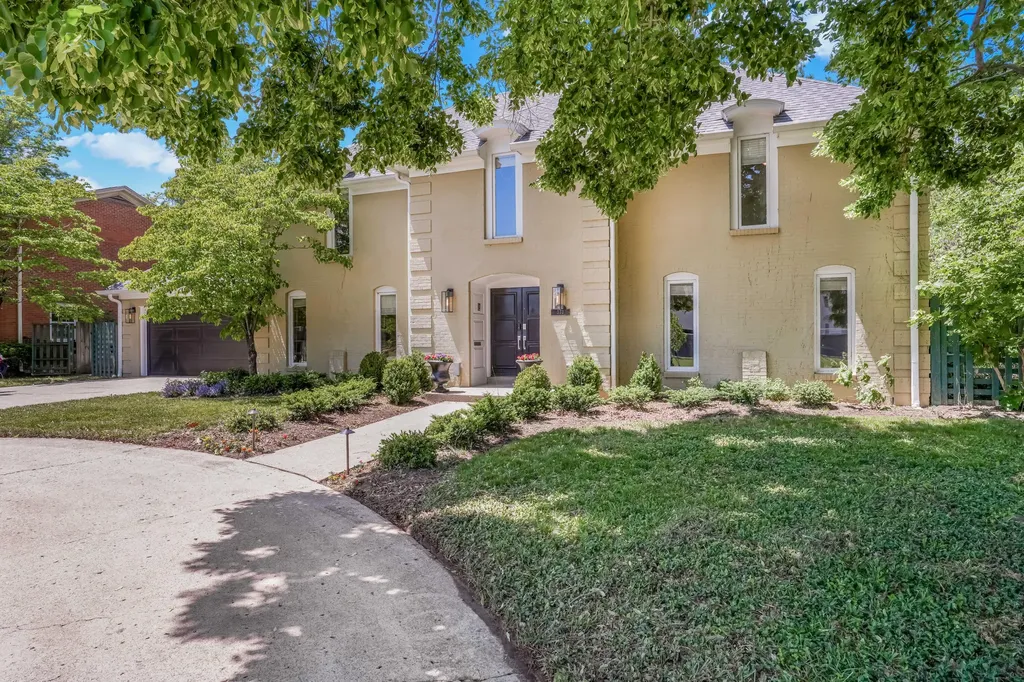 333 Lakeshore Drive Lexington KY 40502