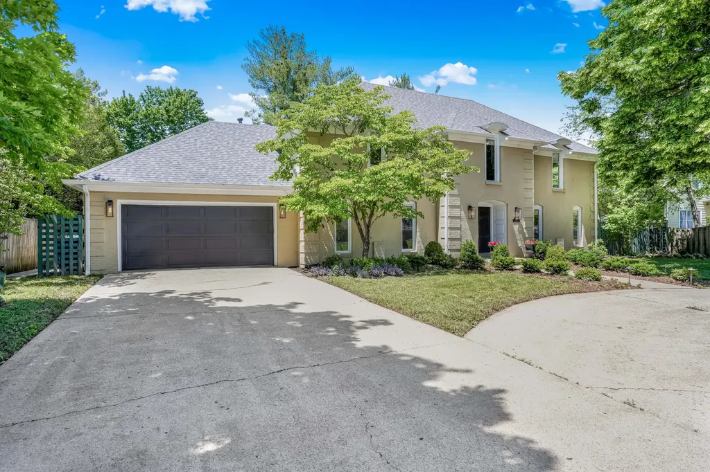 333 Lakeshore Drive Lexington KY 40502