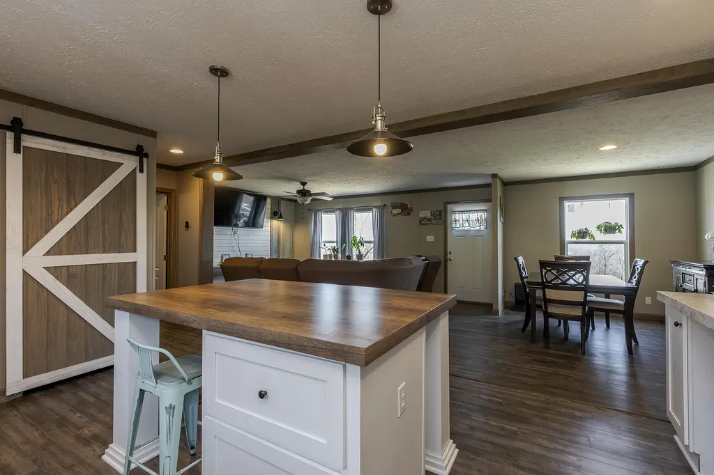 3820 Stoney Creek Road Carlisle KY 40311