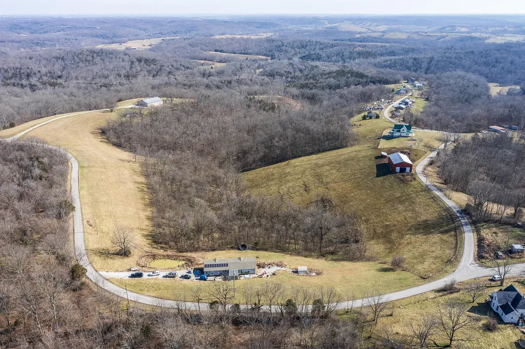 3820 Stoney Creek Road Carlisle KY 40311