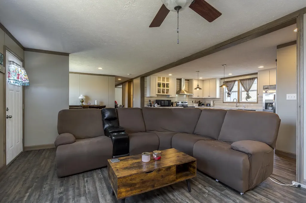 3820 Stoney Creek Road Carlisle KY 40311