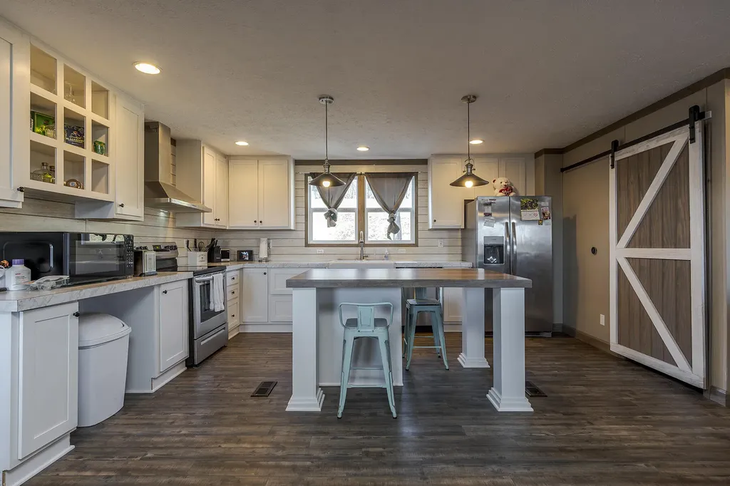 3820 Stoney Creek Road Carlisle KY 40311