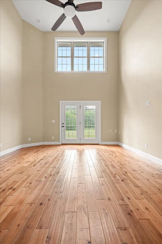 200 Crooked Creek Drive London KY 40744
