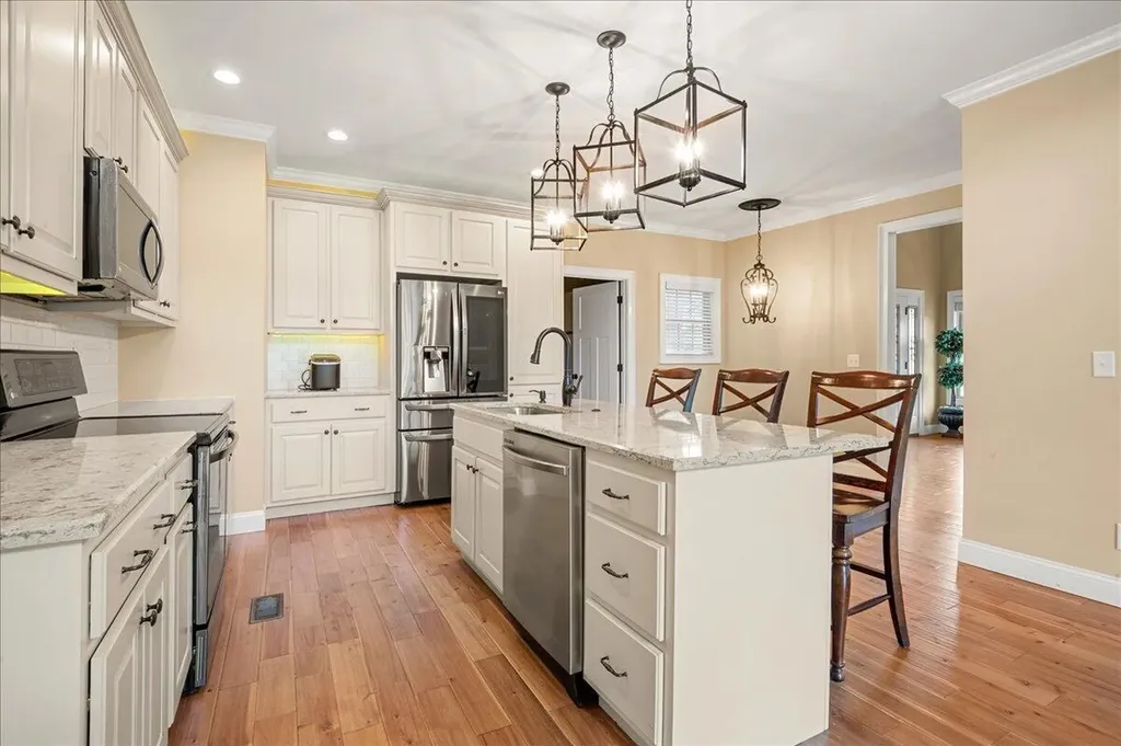 200 Crooked Creek Drive London KY 40744