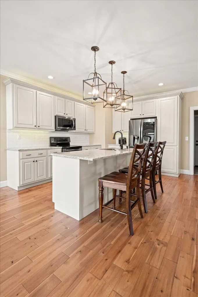 200 Crooked Creek Drive London KY 40744