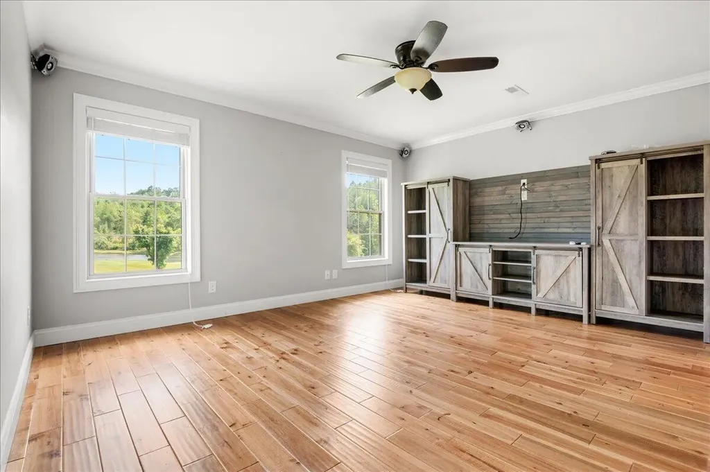 200 Crooked Creek Drive London KY 40744