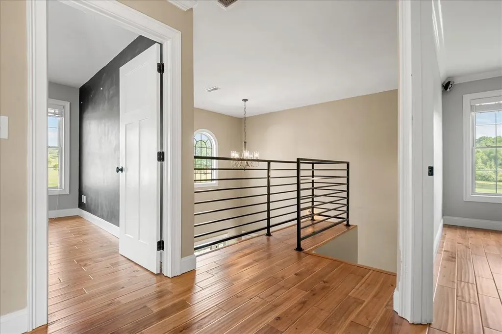 200 Crooked Creek Drive London KY 40744