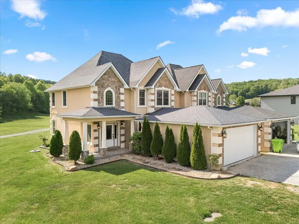 200 Crooked Creek Drive London KY 40744