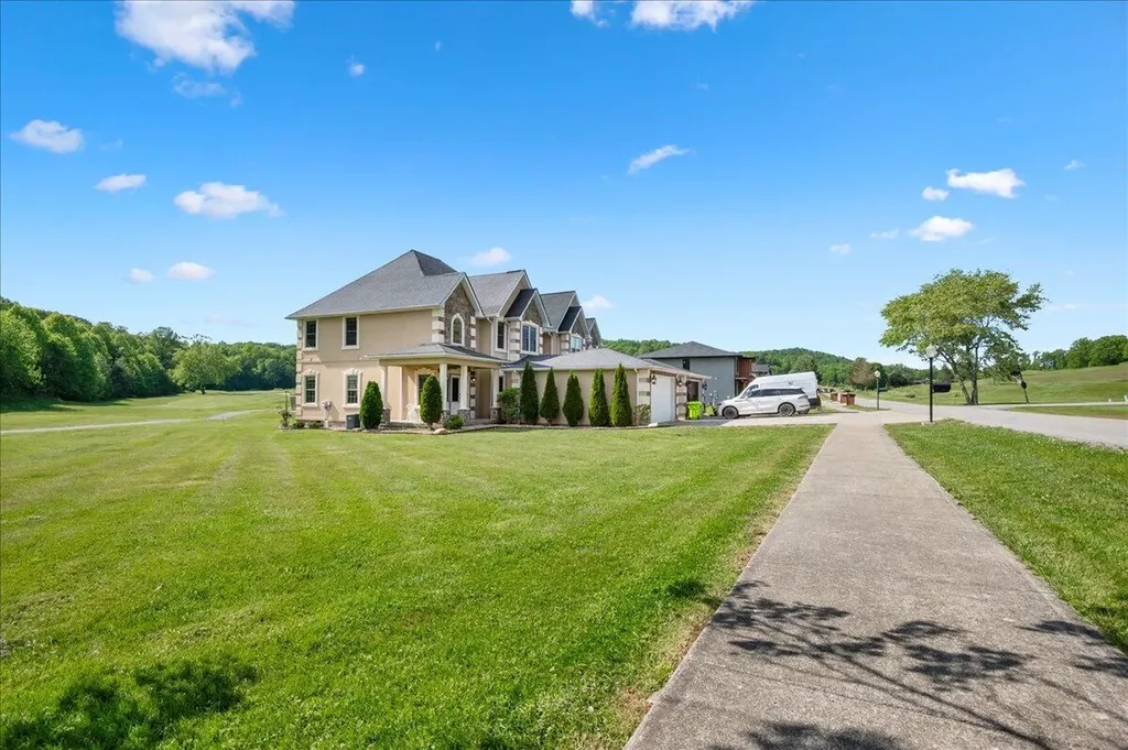 200 Crooked Creek Drive London KY 40744