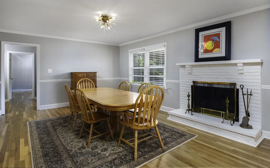1651 Donelwal Drive Lexington KY 40511