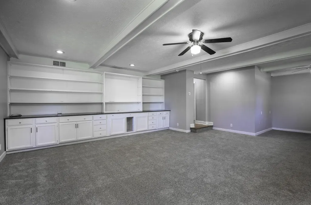 1651 Donelwal Drive Lexington KY 40511
