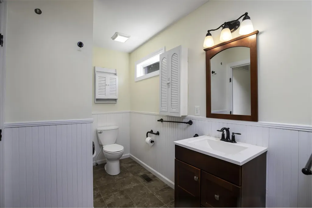 1651 Donelwal Drive Lexington KY 40511