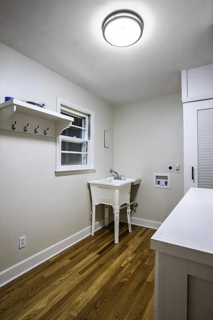 1651 Donelwal Drive Lexington KY 40511