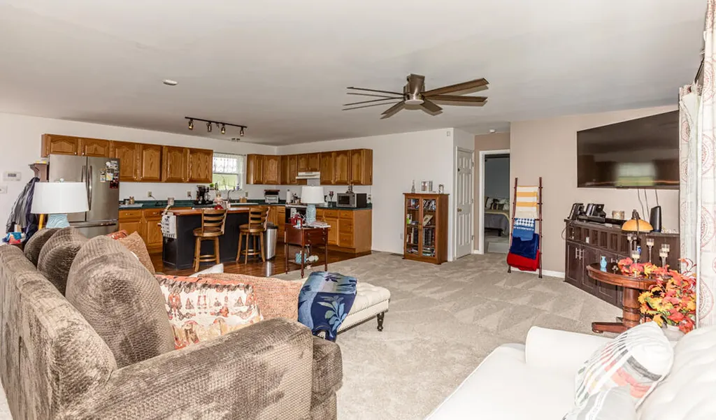 1569 Newtown Pike Georgetown KY 40324